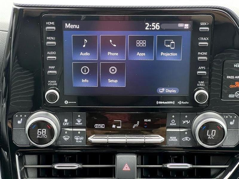 Toyota Highlander  2021