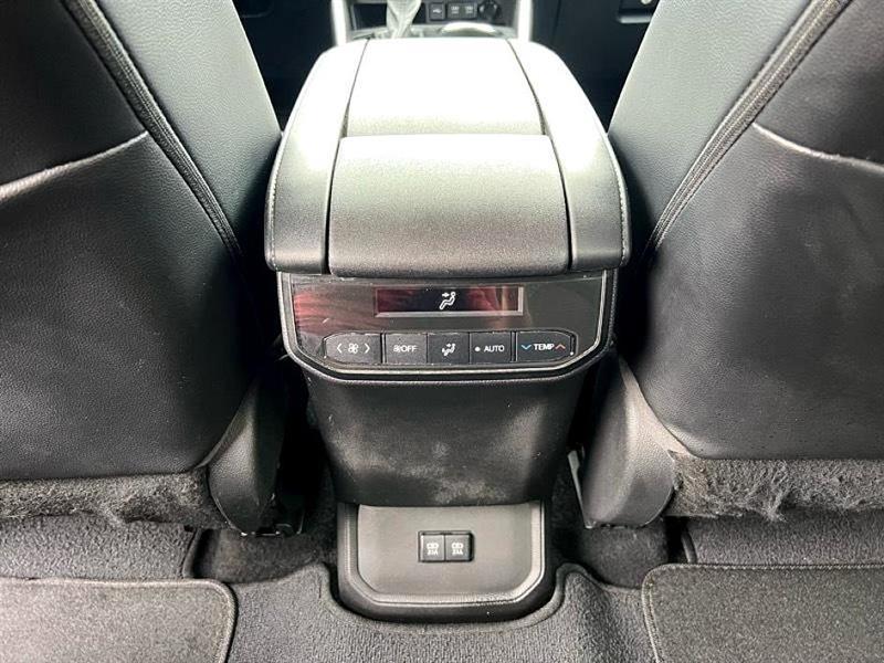 Toyota Highlander  2021