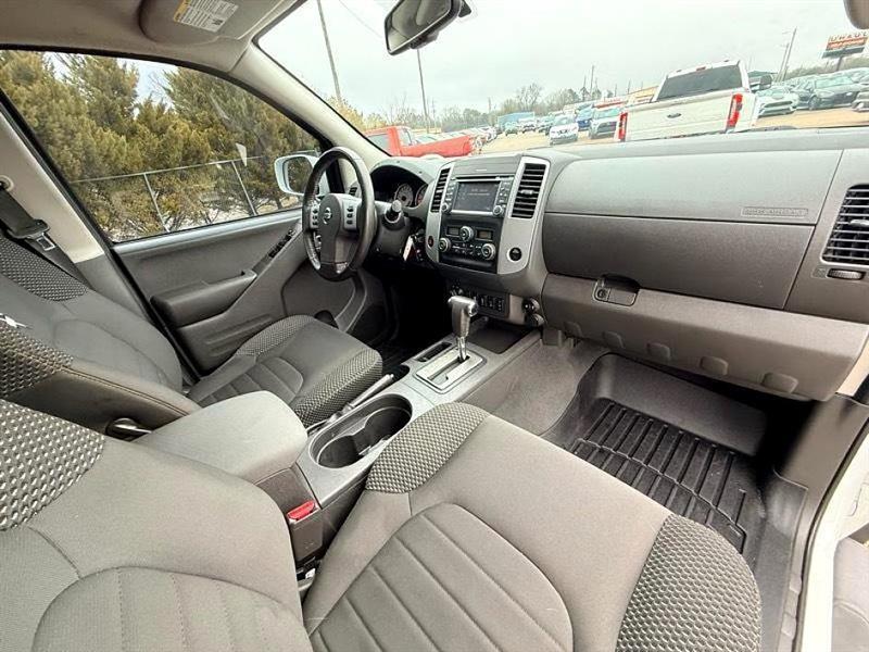 Nissan Frontier  2019