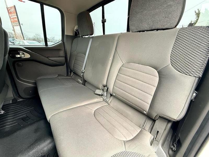 Nissan Frontier  2019