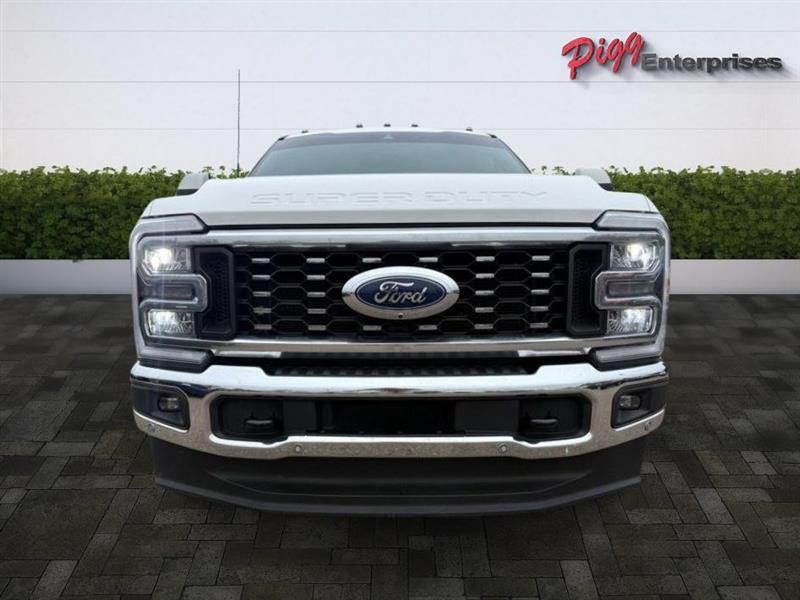 Ford Super Duty F-350 DRW  2023