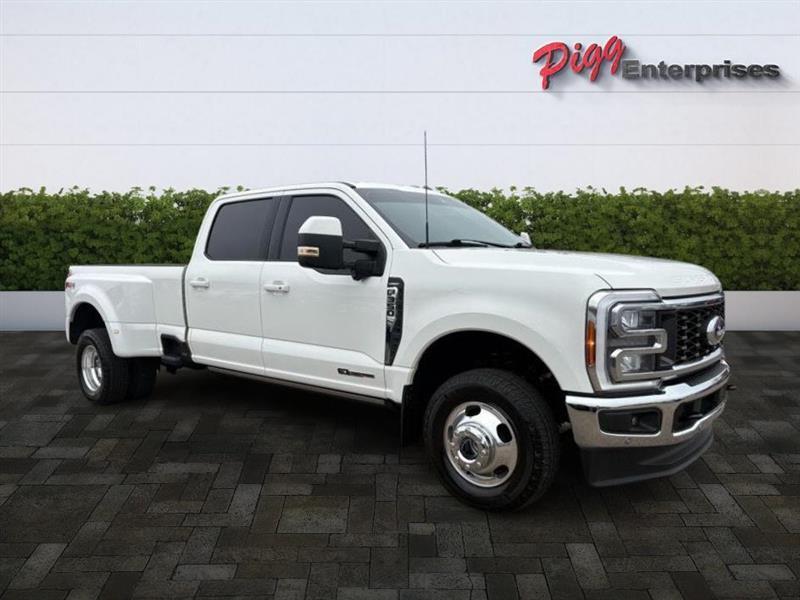 Ford Super Duty F-350 DRW  2023