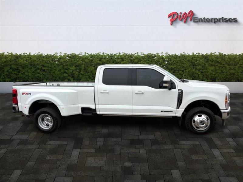 Ford Super Duty F-350 DRW  2023