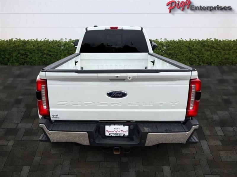 Ford Super Duty F-350 DRW  2023