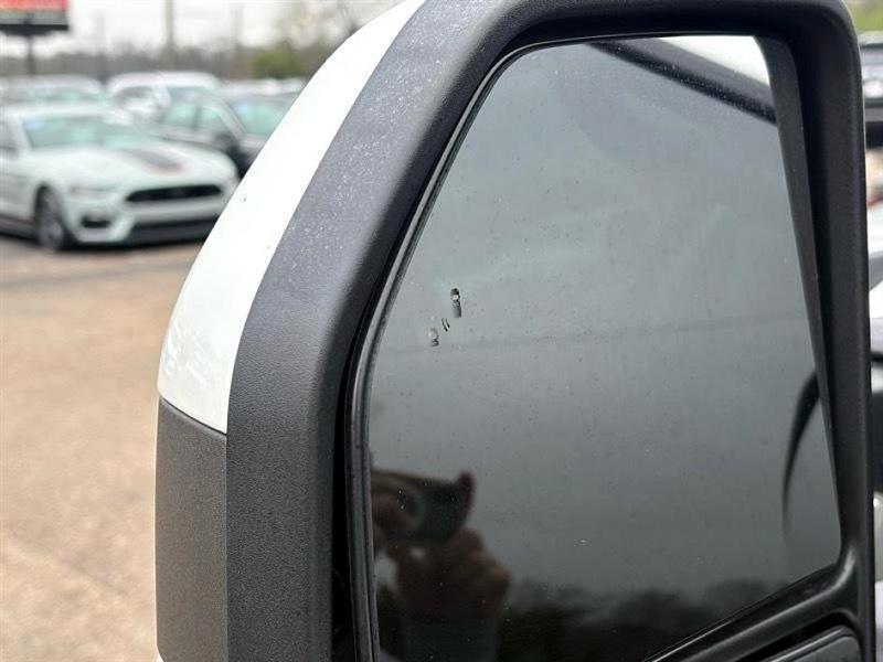 Ford Super Duty F-350 DRW  2023