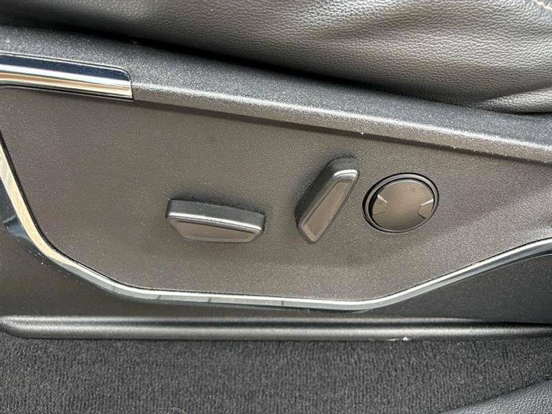 Ford Super Duty F-350 DRW  2023