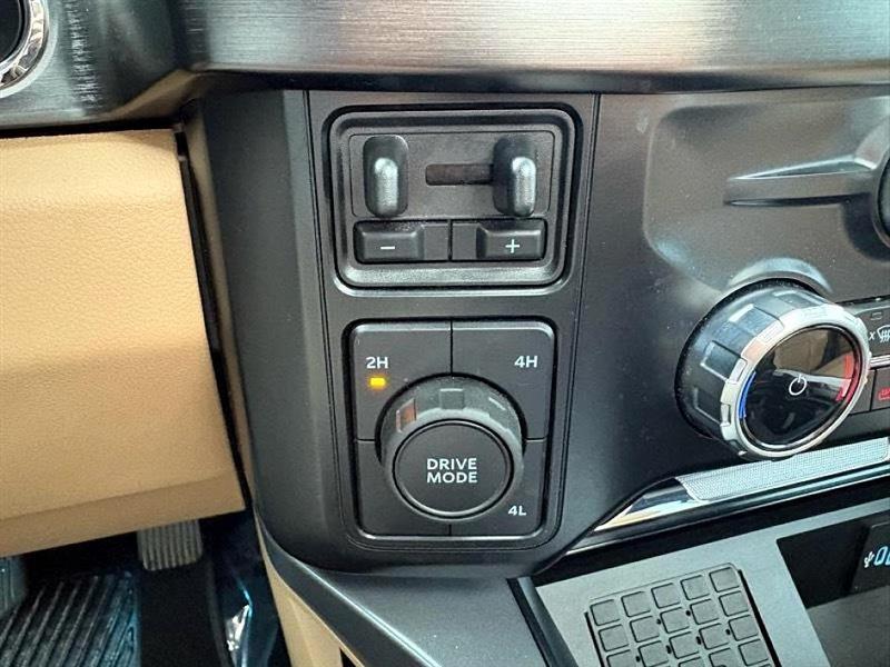 Ford Super Duty F-350 DRW  2023