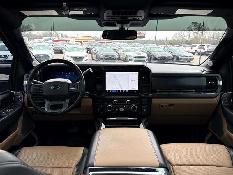 Ford Super Duty F-350 DRW  2023