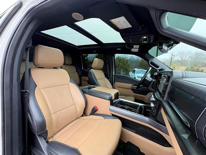 Ford Super Duty F-350 DRW  2023