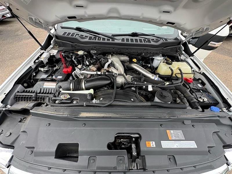 Ford Super Duty F-350 DRW  2023