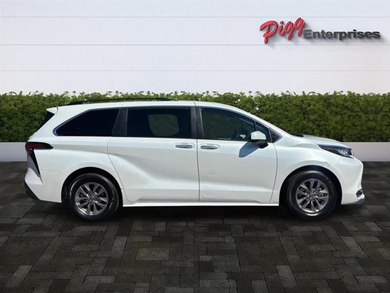 Toyota Sienna  2022