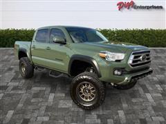 2021 Toyota Tacoma 