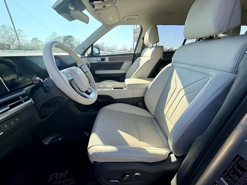 Hyundai Santa Fe  2025