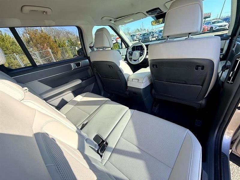 Hyundai Santa Fe  2025