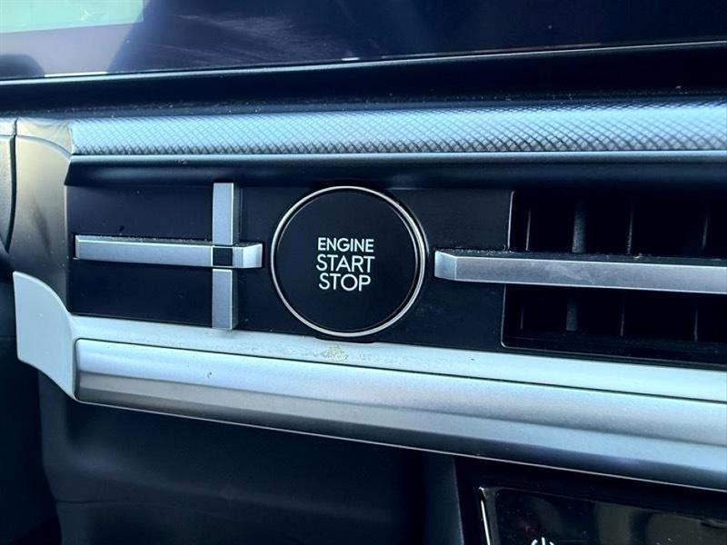 Hyundai Santa Fe  2025