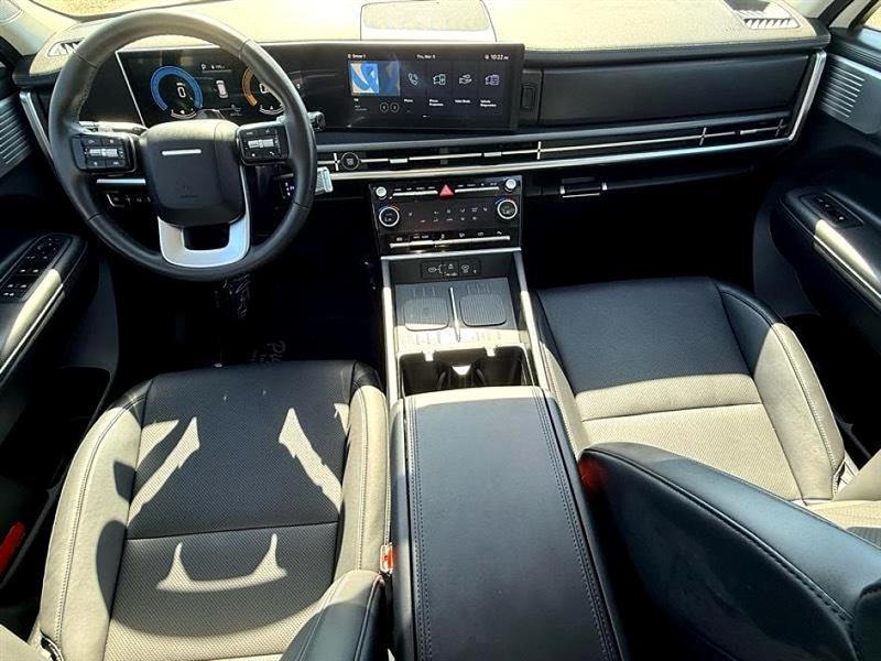 Hyundai Santa Fe  2025