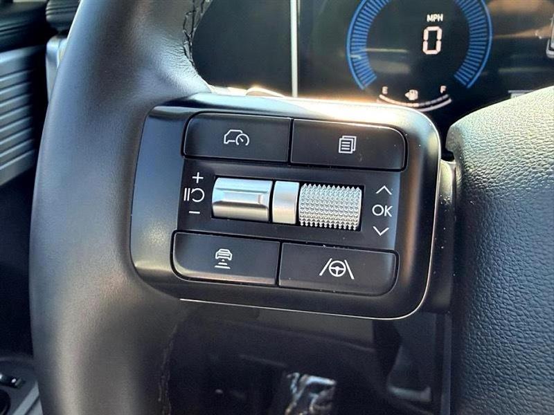 Hyundai Santa Fe  2025