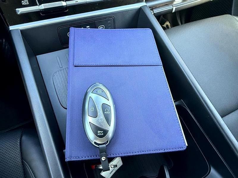 Hyundai Santa Fe  2025