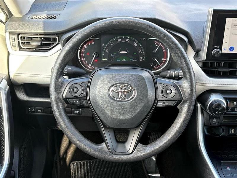 Toyota RAV4  2025