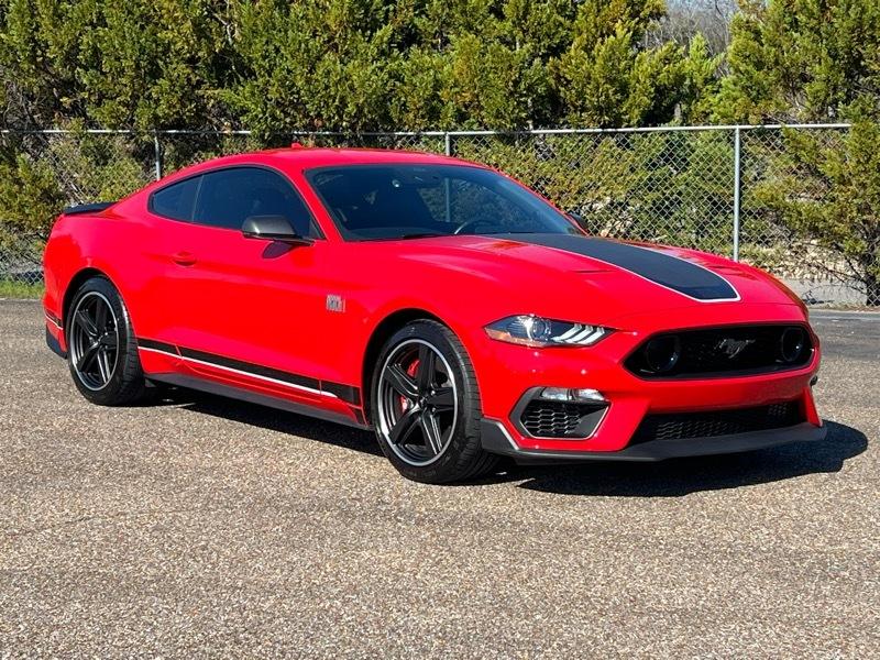 Ford Mustang  2021