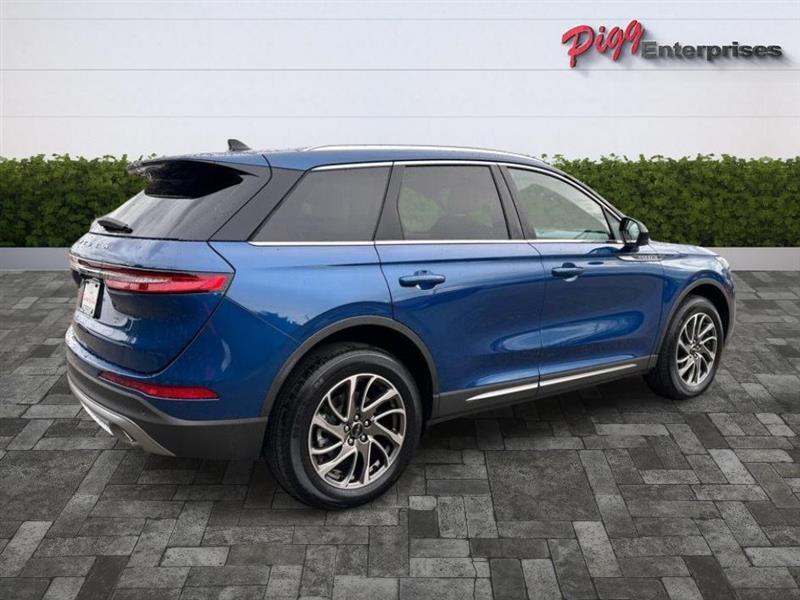 Lincoln Corsair  2020