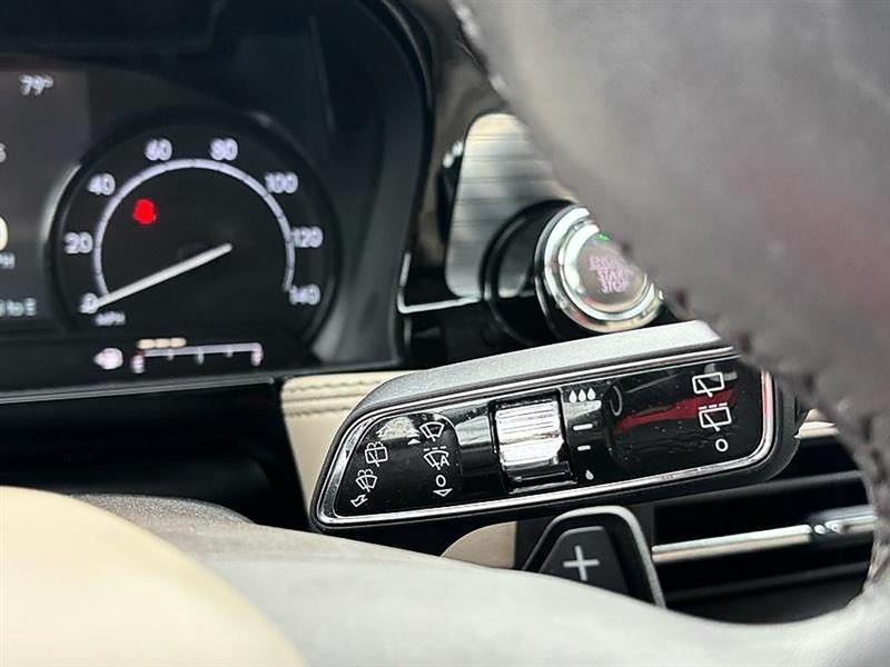 Lincoln Corsair  2020