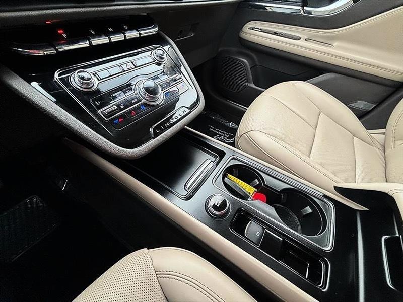 Lincoln Corsair  2020