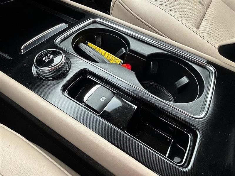 Lincoln Corsair  2020