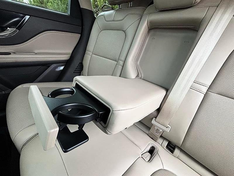 Lincoln Corsair  2020