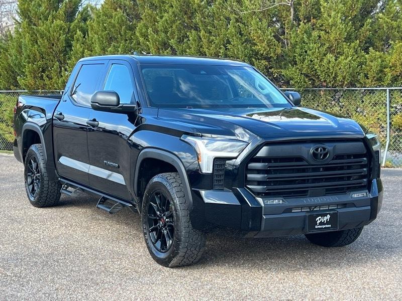 Toyota Tundra  2023