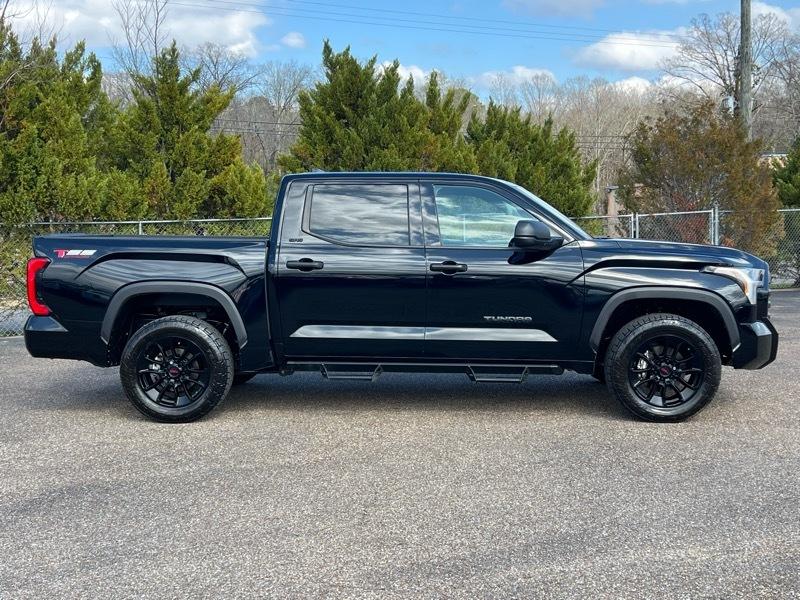 Toyota Tundra  2023