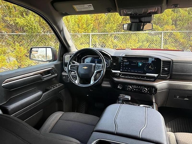 Chevrolet Silverado 1500  2023