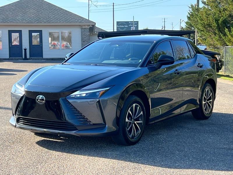 Lexus RZ  2024
