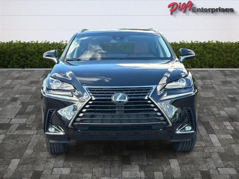 Lexus NX  2018