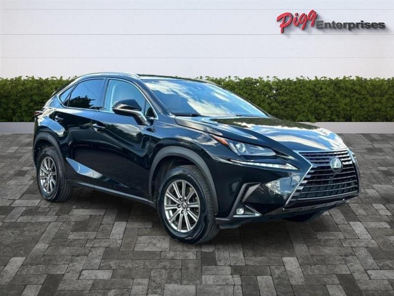 Lexus NX  2018