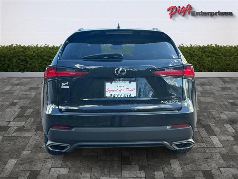 Lexus NX  2018