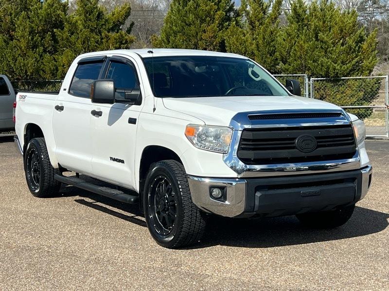 Toyota Tundra  2016