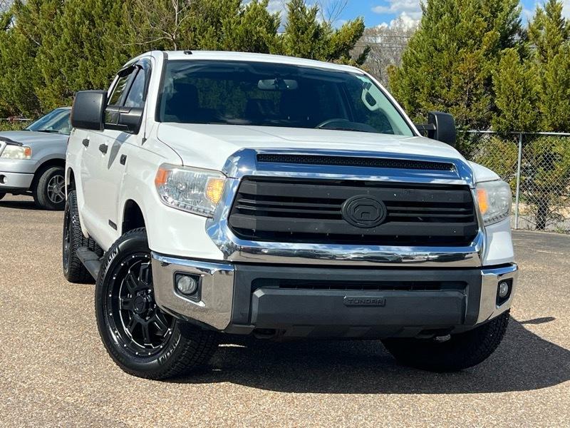 Toyota Tundra  2016