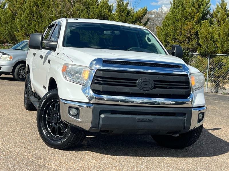 Toyota Tundra  2016