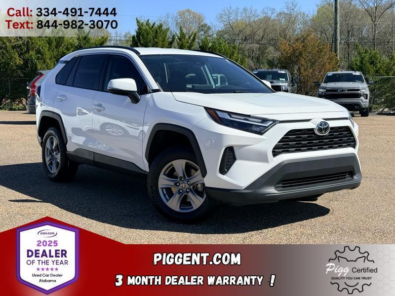 2022 Toyota RAV4 XLE 2WD
