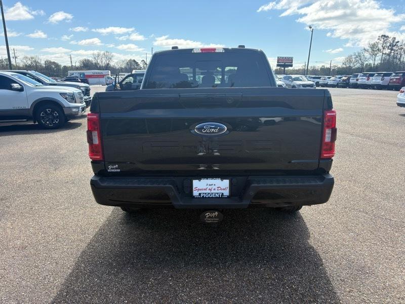 Ford F-150  2022