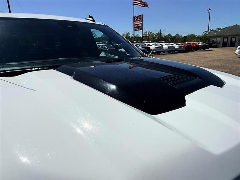 Chevrolet Silverado 1500  2023