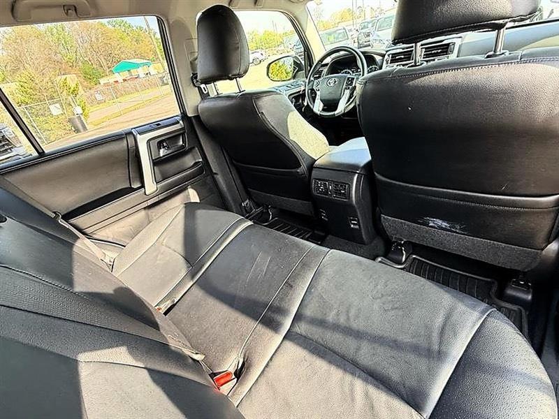 Toyota 4Runner  2016