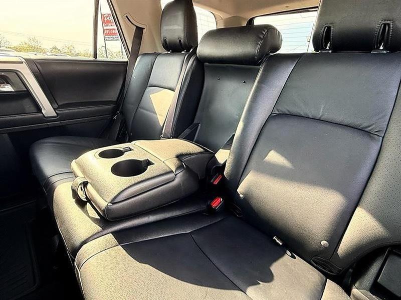 Toyota 4Runner  2016