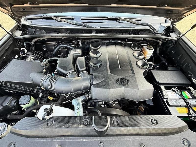 Toyota 4Runner  2016