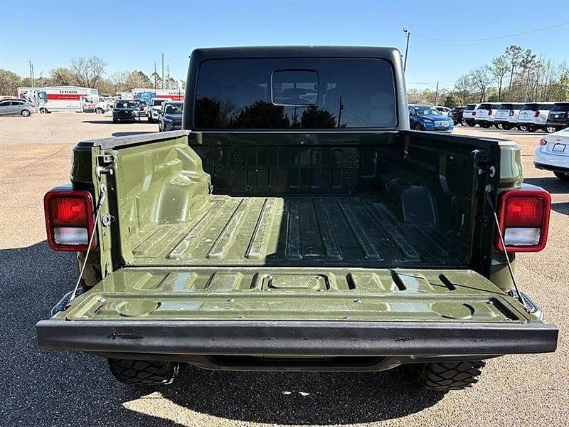 Jeep Gladiator  2021