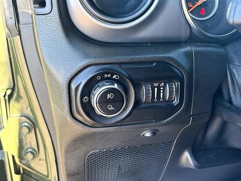 Jeep Gladiator  2021