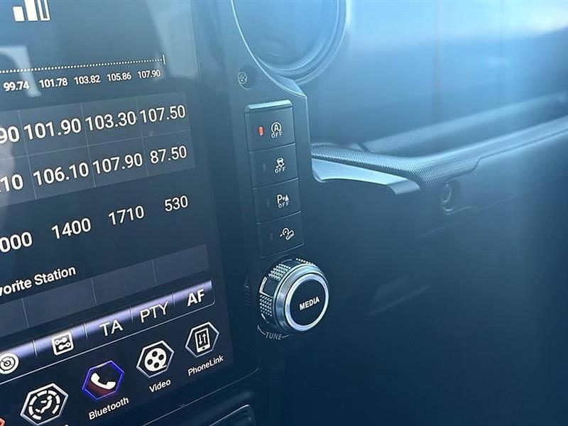 Jeep Gladiator  2021