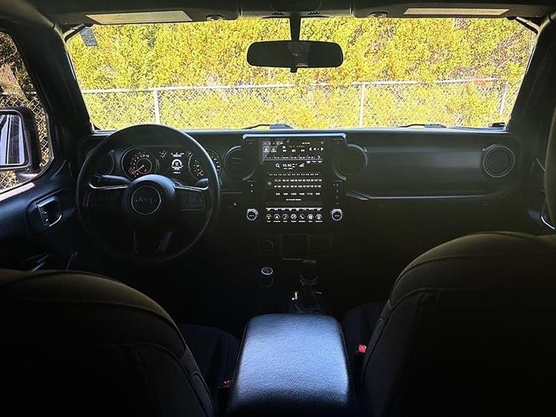 Jeep Gladiator  2021