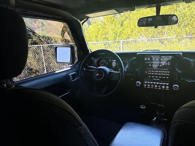 Jeep Gladiator  2021